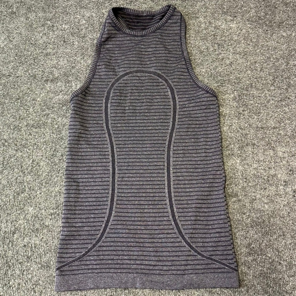 Lululemon Tank Top Womens Size 2 Purple Striped Swiftly Tech Racerback Athletic